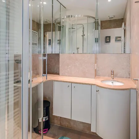 Daire North Sea 0201 G *